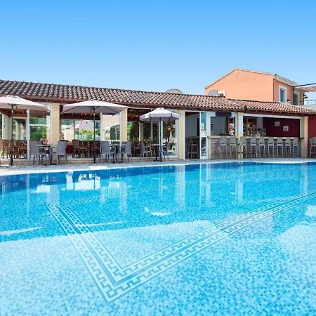 Asteraki Poolside Apartment By Dadovillas أخارافي المظهر الخارجي الصورة